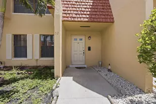 52 Canterbury Ln, Tamarac, FL 33319 - Photo 27