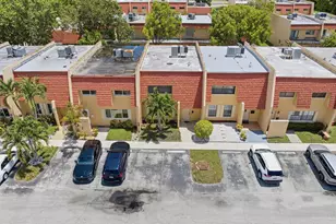 52 Canterbury Ln, Tamarac, FL 33319 - Photo 23