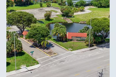 52 Canterbury Lane, Tamarac, FL 33319 - Photo 25