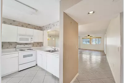 9580 Weldon Circle #K109, Tamarac, FL 33321 - Photo 11