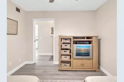 23249 Barwood Lane N #205, Boca Raton, FL 33428 - Photo 17