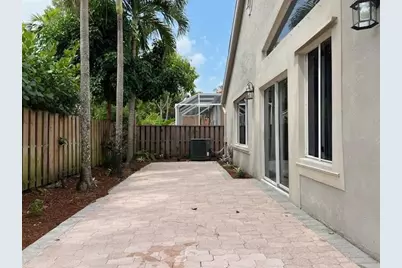 10110 NW 5th Street, Plantation, FL 33324 - Photo 35