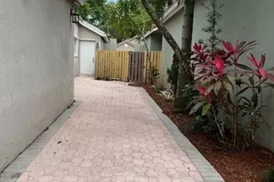 10110 NW 5th St, Plantation, FL 33324 - Photo 37