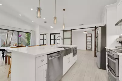 1725 NW 22nd Avenue, Delray Beach, FL 33445 - Photo 15