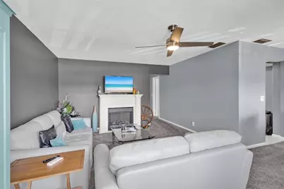 10000 Meridian Way N #15, Palm Beach Gardens, FL 33410 - Photo 19
