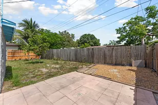 120 NW 4th Ave, Boynton Beach, FL 33435 - Photo 17
