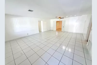 118 SE 10th Court, Deerfield Beach, FL 33441 - Photo 3