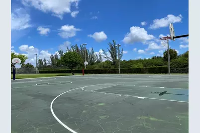 777 NW 151st Avenue, Pembroke Pines, FL 33028 - Photo 61