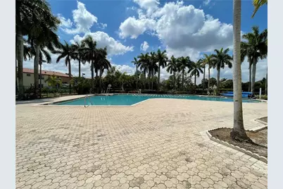 777 NW 151st Avenue, Pembroke Pines, FL 33028 - Photo 57
