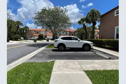 777 NW 151st Avenue, Pembroke Pines, FL 33028 - Photo 31