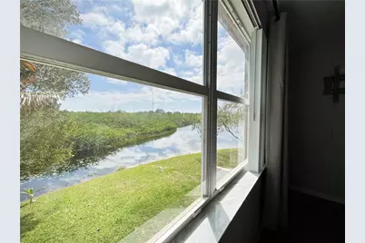 777 NW 151st Avenue, Pembroke Pines, FL 33028 - Photo 37
