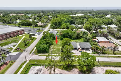 5684 SE 45th Avenue SE, Stuart, FL 34997 - Photo 15