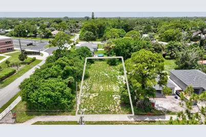 5684 SE 45th Avenue SE, Stuart, FL 34997 - Photo 17