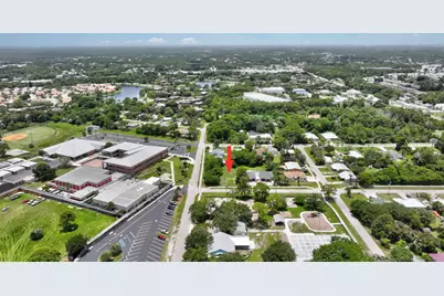 5684 SE 45th Avenue SE, Stuart, FL 34997 - Photo 27
