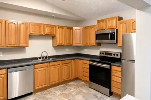 1433 Captains Walk, Fort Pierce, FL 34950 - Photo 3