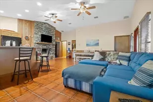 1121 River Rd, Moore Haven, FL 33471 - Photo 5