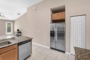 4250 Key Lime Blvd, Boynton Beach, FL 33436 - Photo 7
