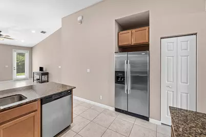 4250 Key Lime Boulevard, Boynton Beach, FL 33436 - Photo 9
