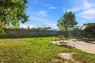 333 Mid Pines Rd, Palm Springs, FL 33461 - Photo 27