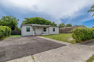 1416 S C St, Lake Worth Beach, FL 33460 - Photo 3
