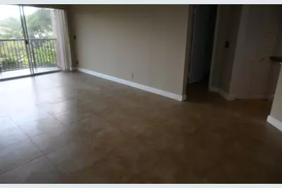 8721 Wiles Road #305, Coral Springs, FL 33067 - Photo 37