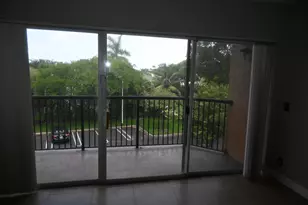 8721 Wiles Rd, Coral Springs, FL 33067 - Photo 23