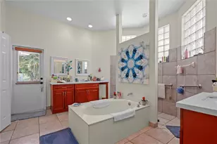 6421 NW 41st St, Coral Springs, FL 33067 - Photo 29