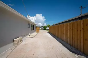 524 NW 53rd St, Boca Raton, FL 33487 - Photo 29