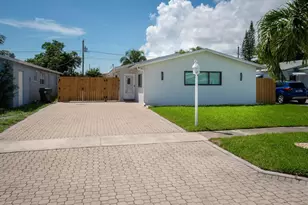 524 NW 53rd St, Boca Raton, FL 33487 - Photo 1