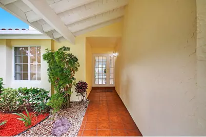 6105 Via Laguna Lane, Boca Raton, FL 33433 - Photo 5