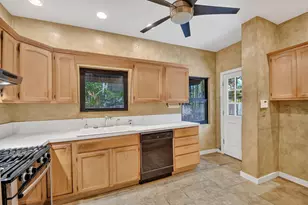 109 George Bush Blvd, Delray Beach, FL 33444 - Photo 11