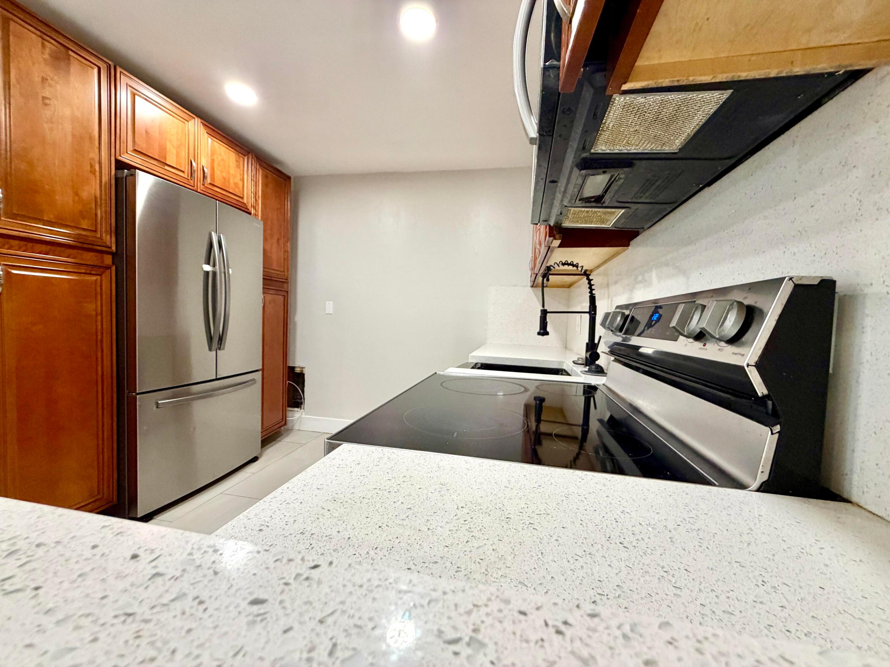 661 NW 23rd Terrace - 661 NW 23rd Terrace, Pompano Beach, FL 33069 Luxury Property | Jose Angel Pina