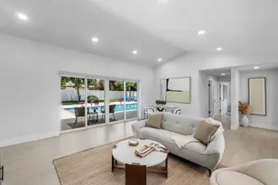 723 SW 27th Terrace, Boynton Beach, FL 33435 - Photo 5