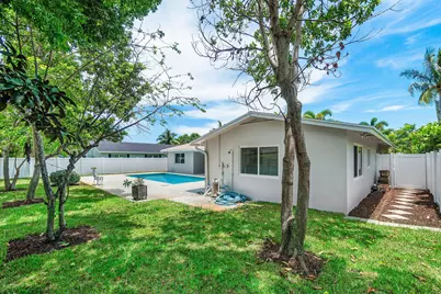 723 SW 27th Terrace, Boynton Beach, FL 33435 - Photo 23