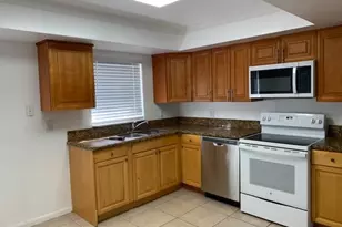 10070 NW 36th St, Coral Springs, FL 33065 - Photo 7