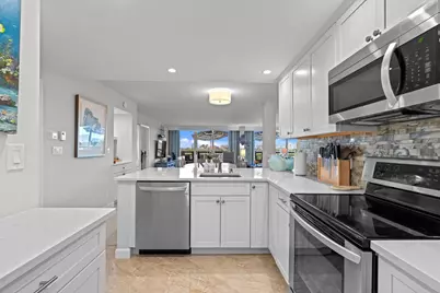 555 NW 4th Avenue #Apt 501, Boca Raton, FL 33432 - Photo 17
