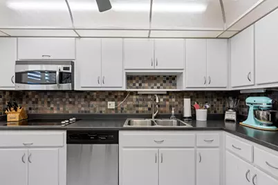 555 NW 4th Avenue #Apt 501, Boca Raton, FL 33432 - Photo 23