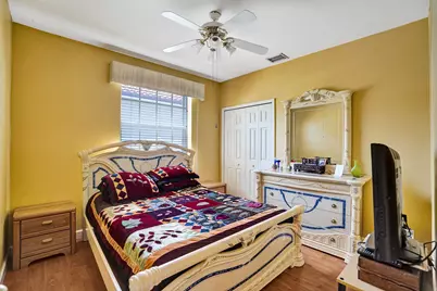 16413 NW 12th Street, Pembroke Pines, FL 33028 - Photo 21