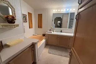 11055 SE Federal Hwy 38 Hwy, Hobe Sound, FL 33455 - Photo 19