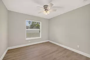 1666 SW Davis St, Port Saint Lucie, FL 34953 - Photo 23
