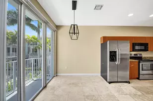 2725 NE 8th Ave, Wilton Manors, FL 33334 - Photo 17