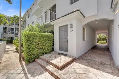 2725 NE 8th Avenue #104, Wilton Manors, FL 33334 - Photo 1