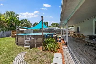 305 17th Avenue, Vero Beach, FL 32962 - Photo 37
