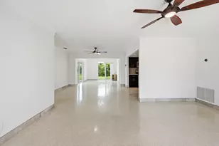 200 NE 28th Terrace, Boca Raton, FL 33431 - Photo 5