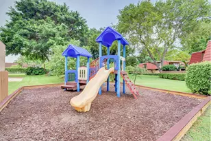 8230 Severn Dr, Boca Raton, FL 33433 - Photo 29