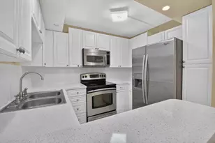 8230 Severn Dr, Boca Raton, FL 33433 - Photo 3