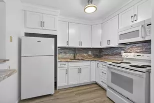100 Shore Ct, North Palm Beach, FL 33408 - Photo 13