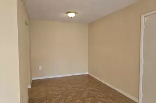 411 Executive Center Dr, West Palm Beach, FL 33401 - Photo 7