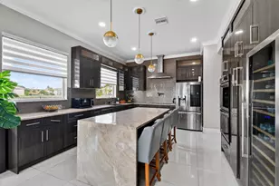 700 Cresta Cir, West Palm Beach, FL 33413 - Photo 21