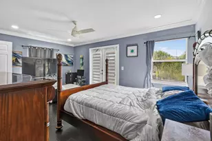 700 Cresta Cir, West Palm Beach, FL 33413 - Photo 59